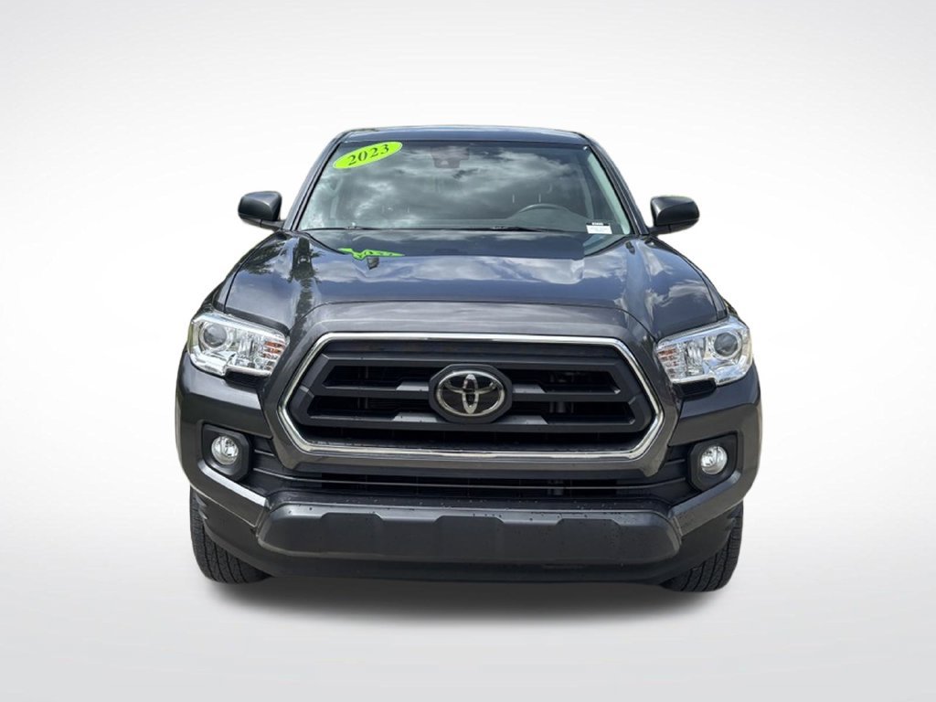 Used 2023 Toyota Tacoma SR5 RWD image 2