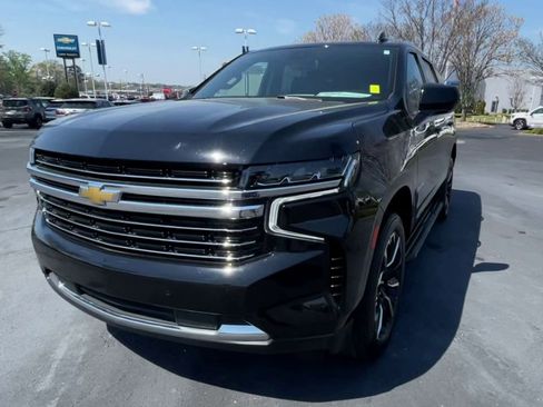 Used 2024 Chevrolet Tahoe LT image 4