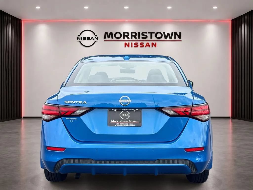 Used 2025 Nissan Sentra SV w/ All-Weather Package FWD image 4