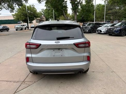 Used 2024 Ford Escape ST-Line AWD/4WD image 4