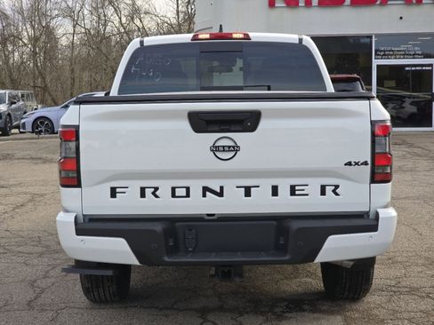 New 2026 Nissan Frontier SV w/ Tow Package image 8