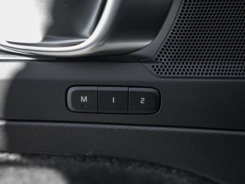 New 2026 Volvo XC40 B5 Plus w/ Protection Package Premier image 42