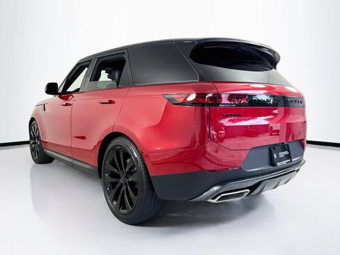 Used 2026 Land Rover Range Rover Sport SE AWD/4WD image 5