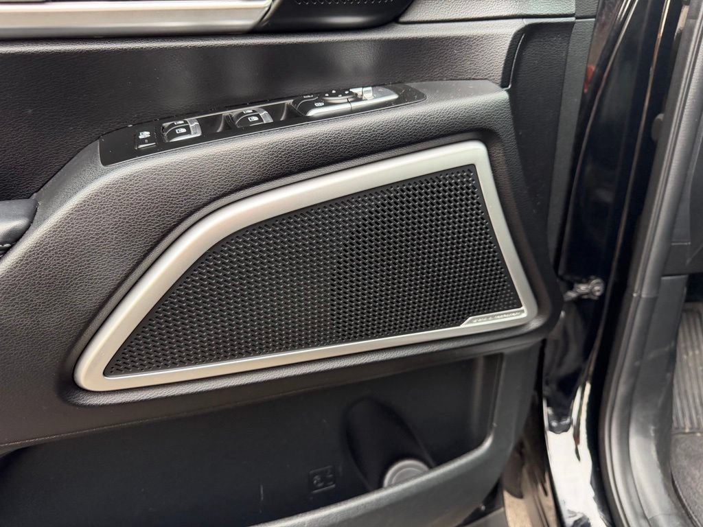 Used 2022 Kia Telluride LX AWD/4WD image 13