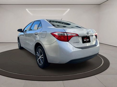 Used 2016 Toyota Corolla LE image 6