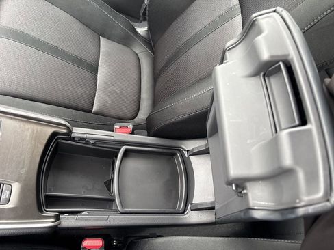 Used 2018 Honda Accord EX image 21