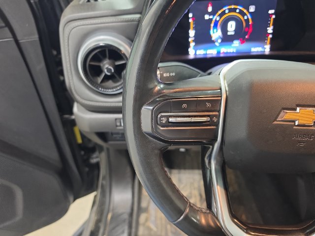 Used 2023 Chevrolet Colorado LT w/ LT Convenience Package III AWD/4WD image 12
