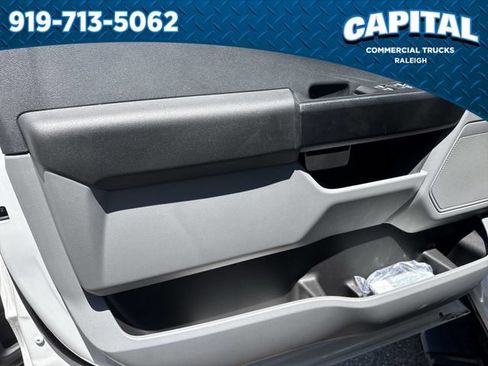 New 2025 Ford F450 XL w/ XL Chrome Package RWD image 20