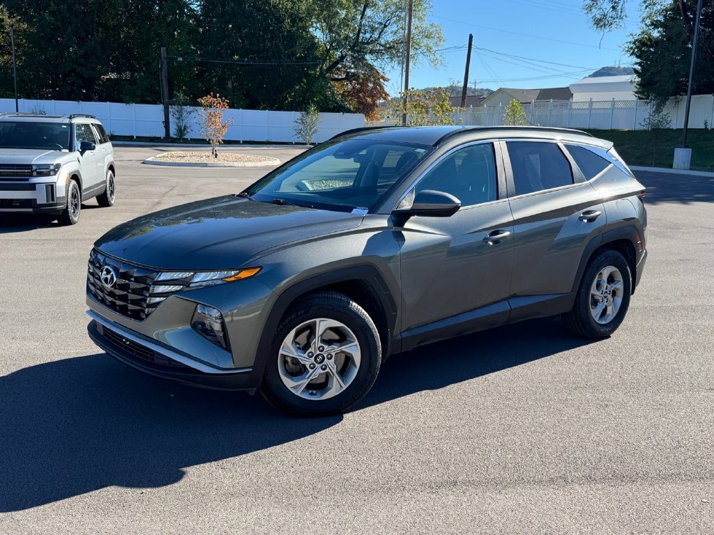 Used 2022 Hyundai Tucson SEL w/ Cargo Package FWD image 1