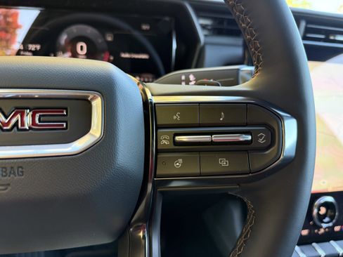 New 2026 GMC Terrain AT4 w/ Convenience Package III image 23