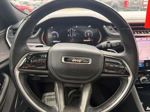 Used 2022 Jeep Grand Cherokee L Overland w/ Luxury Tech Group IV AWD/4WD image 29