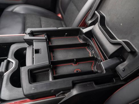 Used 2020 RAM 1500 Rebel image 29