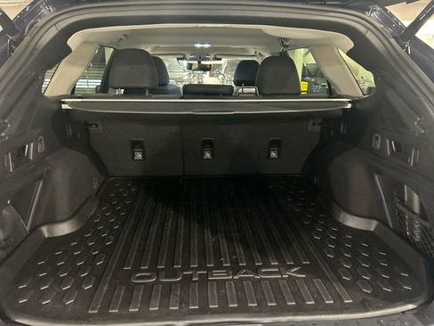 Certified 2023 Subaru Outback Onyx Edition image 24