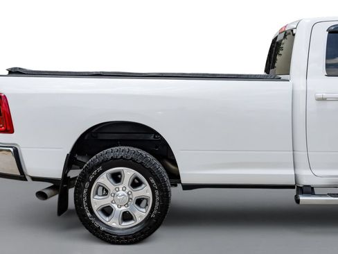 Used 2025 RAM 3500 Laramie AWD/4WD image 6