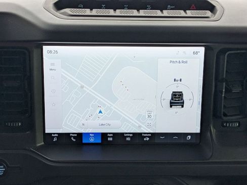 Used 2025 Ford Bronco Badlands image 18