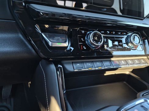 New 2026 GMC Sierra 1500 AT4X image 25