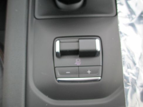 New 2026 GMC Sierra 1500 AT4 w/ AT4 Premium Package AWD/4WD image 19