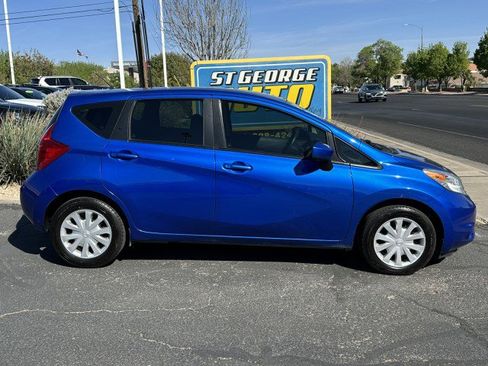 Used 2015 Nissan Versa Note SV image 2