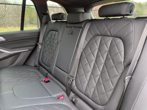 Certified 2024 BMW X5 sDrive40i w/ Premium Package image 33