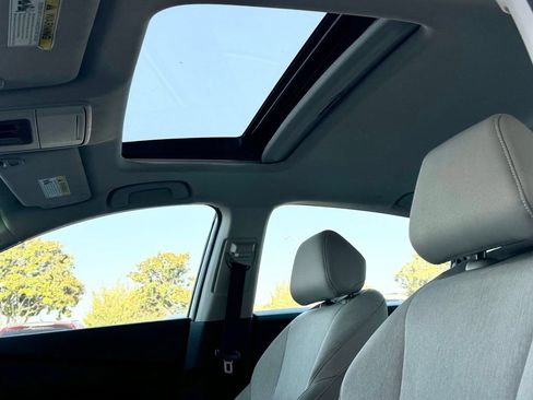 Used 2025 Honda Accord SE image 15