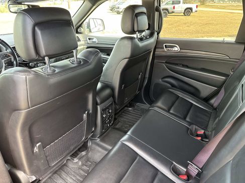 Used 2020 Jeep Grand Cherokee Limited image 15