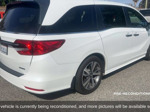 Used 2023 Honda Odyssey Touring image 6