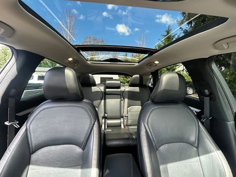 Used 2019 INFINITI QX50 Essential w/ Proactive Package AWD/4WD image 28