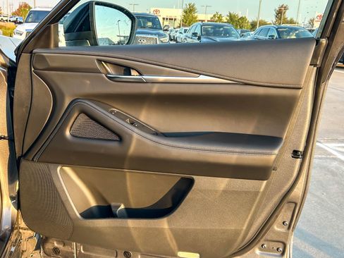 Certified 2024 INFINITI QX60 Luxe FWD image 16