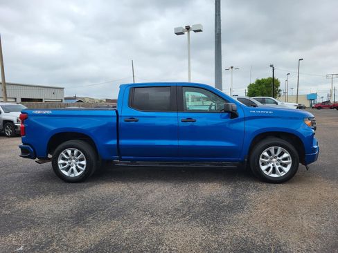 Used 2023 Chevrolet Silverado 1500 Custom AWD/4WD image 6
