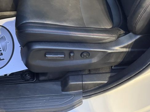 Certified 2024 Honda Odyssey Sport image 16