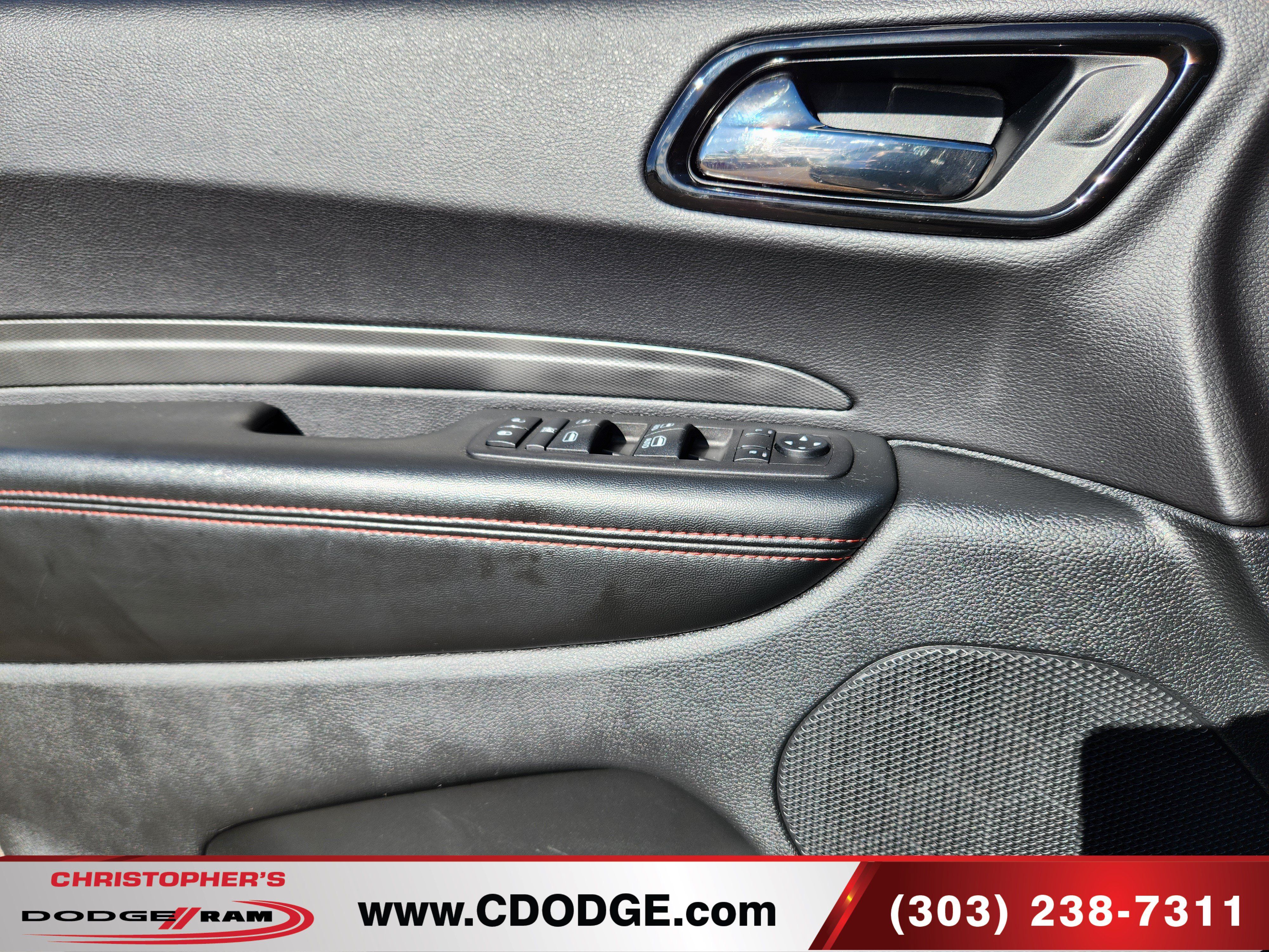 Used 2025 Dodge Durango GT AWD/4WD image 14