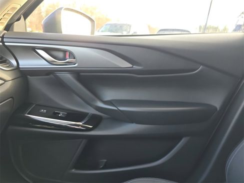 Certified 2023 MAZDA CX-9 Touring Plus image 24