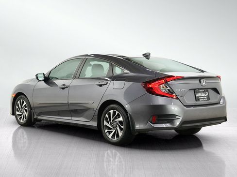 Used 2017 Honda Civic EX image 3