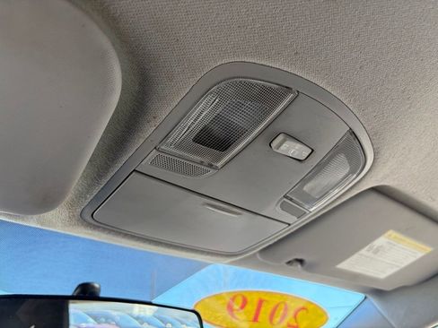 Used 2019 Hyundai Accent SE image 19