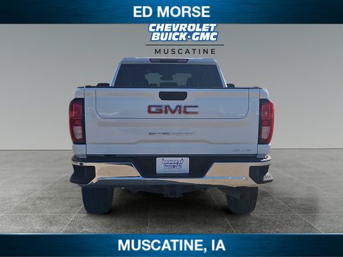 Certified 2024 GMC Sierra 2500 SLE w/ SLE Convenience Package AWD/4WD image 4