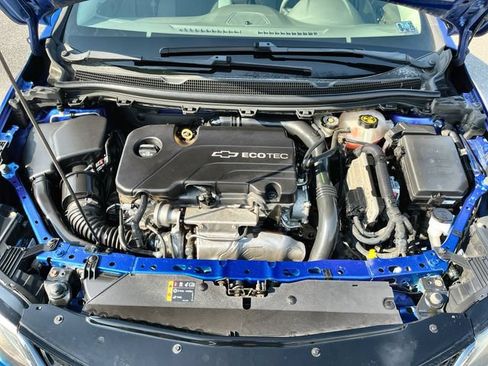 Used 2016 Chevrolet Cruze LT w/ Convenience Package FWD image 18