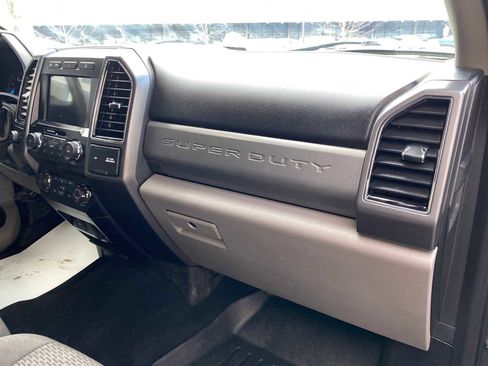 Used 2020 Ford F250 XLT image 22