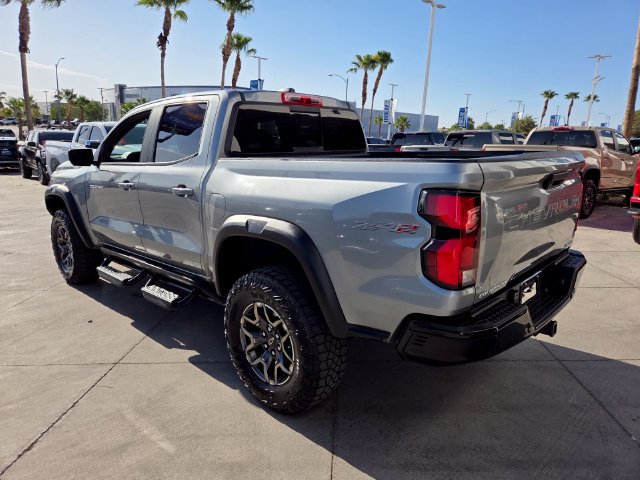 Certified 2024 Chevrolet Colorado ZR2 w/ Technology Package AWD/4WD image 4