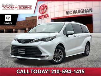 Used 2024 Toyota Sienna XLE video 1