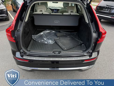 Certified 2023 Volvo XC60 B5 Ultimate image 24