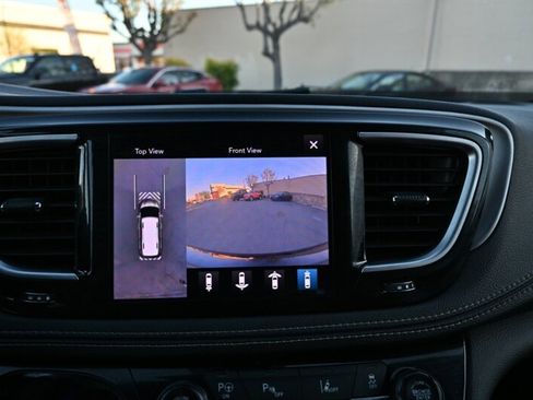 Used 2020 Chrysler Pacifica Limited w/ Quick Oder Package 2EV RED-S image 35