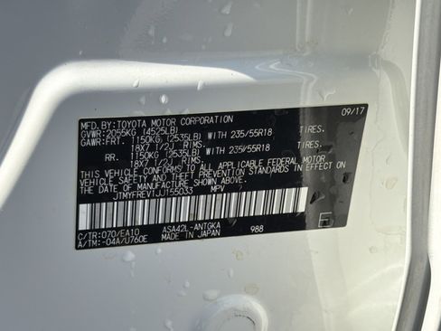 Used 2018 Toyota RAV4 Limited image 37