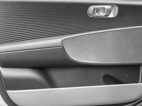 Certified 2025 Hyundai Ioniq 6 SEL image 22