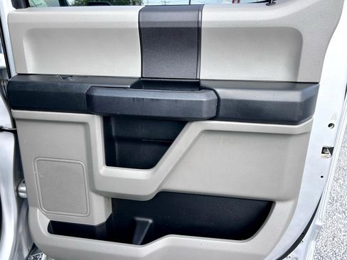 Used 2018 Ford F150 XL w/ Equipment Group 101A Mid image 13