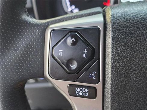 Used 2022 Toyota 4Runner TRD Sport AWD/4WD image 12