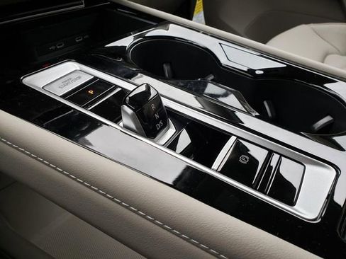 New 2026 Volkswagen Atlas SE AWD/4WD image 11