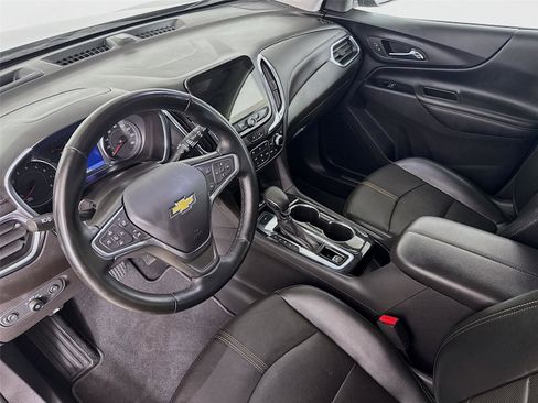 Used 2023 Chevrolet Equinox Premier AWD/4WD image 11