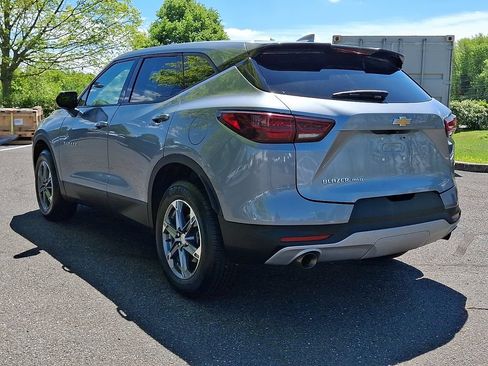 Used 2025 Chevrolet Blazer LT AWD/4WD image 7