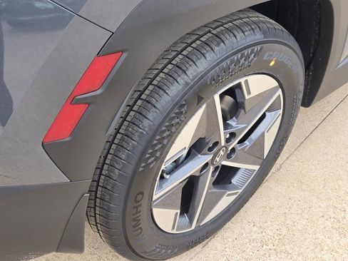 New 2026 Hyundai Tucson SEL image 8