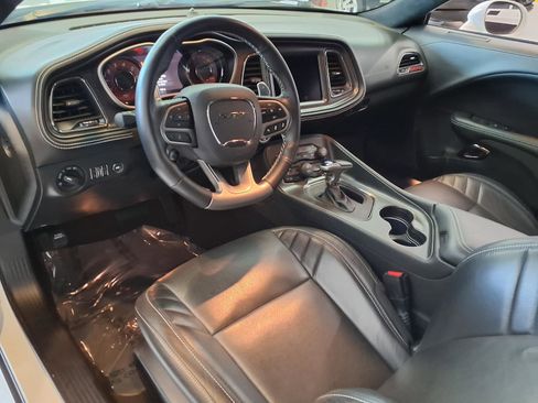 Used 2023 Dodge Challenger SRT Hellcat RWD image 15